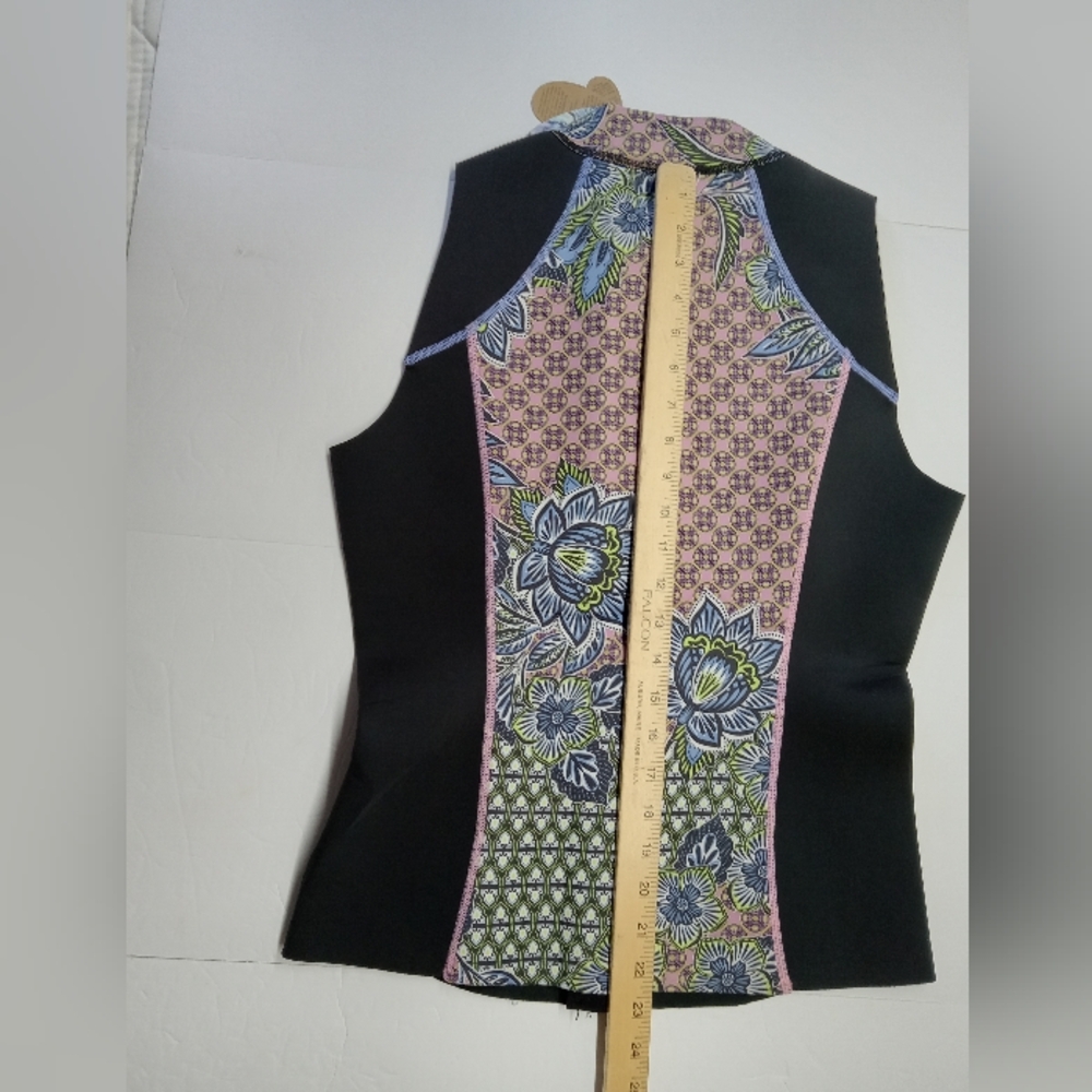 Floral Patterned Women's Swim Vest - Picture 4 of 5